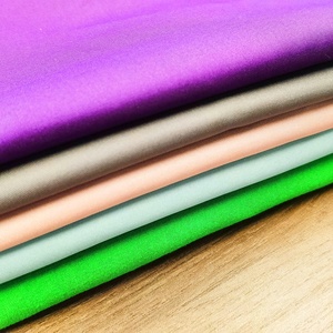 Tissu en microfibre brossé 100% <span class=keywords><strong>polyester</strong></span>, teinture de couleur unie - Product Image 1