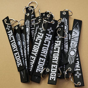 سلسلة مفاتيح مخصصة بالجملة مع ملصق منسوج وردي اللون، حلقة مفاتيح قماشية مخصصة للترويج للعلامة التجارية والهدايا الترويجية - Product Image 5