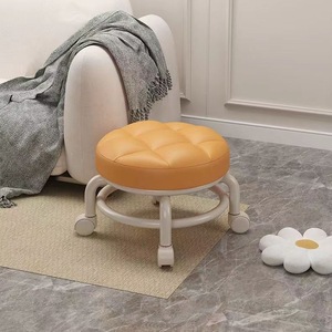 Tabouret pour enfants avec roulettes, petit siège rond pour la maison, le salon, utilisation par les enfants, repose-pieds bas portable - Product Image 3