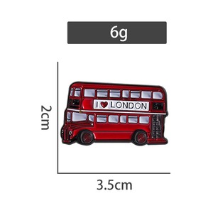 Spilla Smaltata 'I Love London' <span class=keywords><strong>a</strong></span> Forma di Autobus <span class=keywords><strong>a</strong></span> Due Piani Rosso, Distintivo Culturale della Città, Regalo per Laurea - Product Image 2