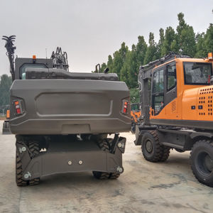 Nouvelle pelle à roues de 15 tonnes alimentée par un moteur puissant - Product Image 4