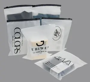 100 MOQ Logo stampato personalizzato biodegradabile ECO Friendly Double Seal Courier Packing Bag Poly Mailer con manici