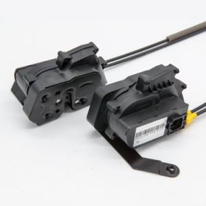 Interrupteur de verrouillage automatique ferme-<span class=keywords><strong>porte</strong></span> de <span class=keywords><strong>voiture</strong></span> automatique souple <span class=keywords><strong>porte</strong></span> d'aspiration électrique pour Porsche Cayenne ACC 2018-2022 - Product Image 3