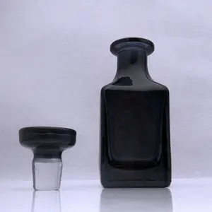 Arab Jumlah Besar Harga Rendah Botol Kaca Parfum Hitam Decanter Parfum Kaca dengan Gabus