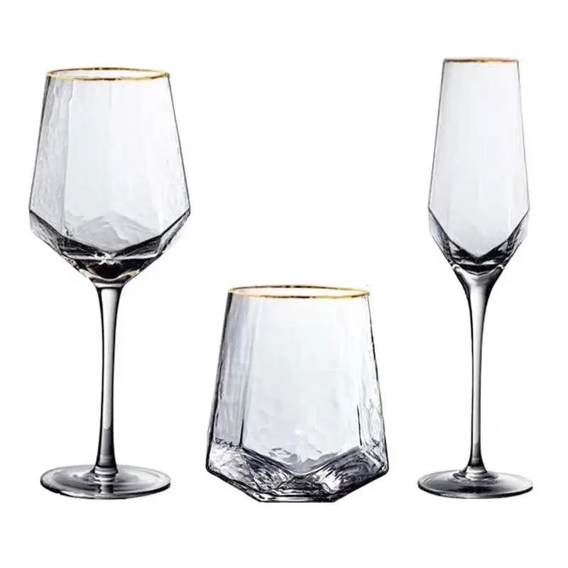 गर्म बिक्री आधुनिक फैंसी Sparking चश्मा हस्तनिर्मित क्रिस्टल स्पष्ट पीने के गिलास कप अंकित सोने रिम के साथ शराब ग्लास Goblets