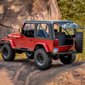 รถบังคับวิทยุ FMS 1/10 Mashigan รุ่น Rock Crawler RS สีแดง ขับเคลื่อน 4 ล้อ สำหรับปีนป่าย รถสไตล์เรโทร สำหรับผู้ใหญ่ ของขวัญคริสต์มาส ของเล่นนักผจญภัย ขนาด 1:10 - Product Image 4
