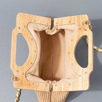 Sac en paille pour femme, sac à main tissé naturel, design élégant avec poignée en bois, chaîne amovible, sac à bandoulière, sac à main