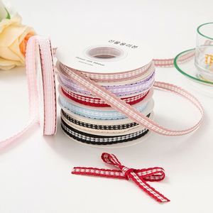 Ruban tissé en polyester à motif pied-de-poule festonné de 1 cm, idéal pour l'embellissement de albums photo et la reliure de carnets de scrapbooking, parfait pour Noël – Meilleures ventes - Product Image 1