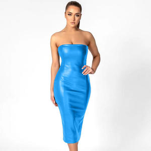 Vestido MIDI para mujer Color sólido Moda Cuerpo delgado con pecho extendido después del vestido de cuero PU - Product Image 4