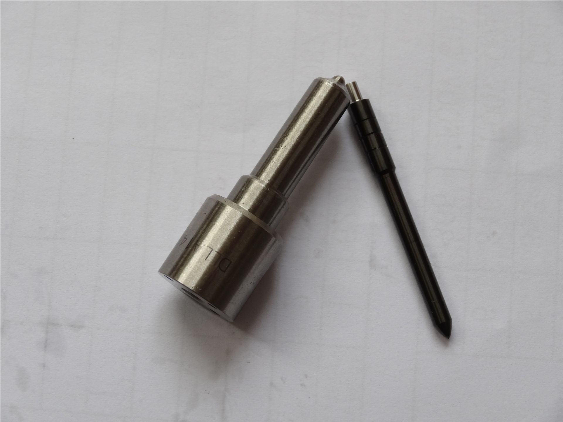 Fuel nozzle 0934009470 diesel nozzle 152P947 common rail nozzle DLLA152P947 093400-9470 for Toyota injector 095000-6250