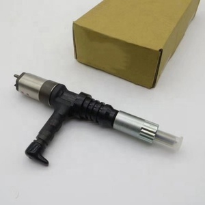 หัวฉีดรถขุด PC600-8 รุ่น SAA6D140E หมายเลข 6218-11-3101 6218-11-3110 6218-11-3100 หัวฉีดคอมมอนเรล หมายเลข 095000-0560 095000-0562 - Product Image 1