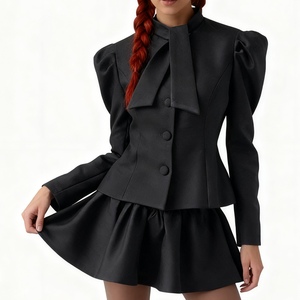 ชุดเซ็ต 2 ชิ้น แฟชั่นสุดหรูสำหรับผู้หญิง เสื้อแขนยาวผูกโบว์และกระโปรงสั้น - Product Image 5