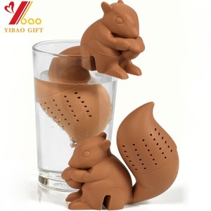 Ensemble créatif d'infuseurs à thé en silicone réutilisables de qualité alimentaire avec finition mate pour infuser les tisanes - Product Image 2