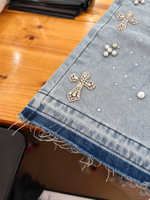 Jeans perlés et shorts en denim brillant pour hommes avec un style vintage pour les hommes surdimensionnés
