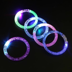 สินค้าใหม่ กำไลข้อมืออะคริลิค LED เรืองแสง สำหรับวิ่งกลางคืน งานปาร์ตี้ งานเทศกาล ของเล่นตกแต่งควบคุมสีได้ - Product Image 3
