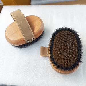 <span class=keywords><strong>Brosse</strong></span> corporelle <span class=keywords><strong>anti</strong></span>-<span class=keywords><strong>cellulite</strong></span> en <span class=keywords><strong>bois</strong></span> de hêtre naturel avec ions de cuivre pour le drainage lymphatique, la <span class=keywords><strong>cellulite</strong></span>, une peau éclatante, spa à domicile - Product Image 2