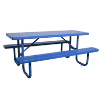 Ensemble de mobilier de jardin pour table de pique-nique en métal perforé de 72 "96" commercial d'extérieur Table à manger en acier Table basse pour extérieur et patio