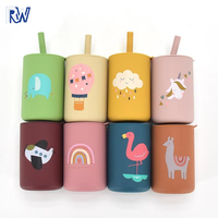 Tasse à paille droite anti-chute en silicone avec verres de formation de conception étanche pour les activités de plein air et les visites de bébé