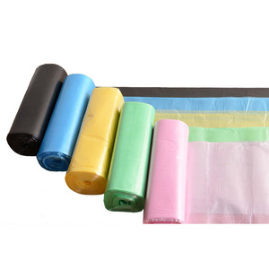Mini sacs poubelles transparents de 1,2 gallon pour chambre et bureau - Product Image 6