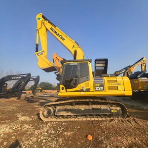 Escavatore Cingolato Idraulico <span class=keywords><strong>Usato</strong></span> Komatsu PC220 dal Giappone in Offerta Speciale per Progetti di Costruzione e Miniere - Product Image 2