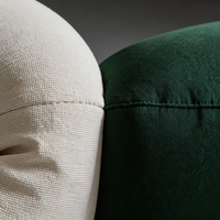 Ensemble de canapés modulaires incurvés avec fauteuils d'appoint, canapé lounge commercial en tissu incurvé et tissu bouclé, personnalisable