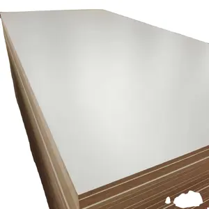 12毫米指接芯白色三聚氰胺胶合板来自中国工厂E1胶家具胶合板价格便宜