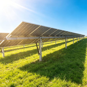 Système de suivi solaire à axe unique monté au sol avec capacités de suivi haute efficacité - Product Image 2