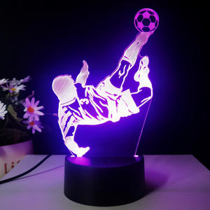 Lampe d'ambiance de football, veilleuse 3D étoile, contrôle tactile, cadeau créatif pour garçons et collègues, lampe de table en acrylique en forme de ballon de football - Product Image 2