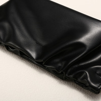 Fabricant en gros GM Nouveau sac en cuir noir Spring Cloud Sac de rangement pour lunettes de soleil Grande capacité Étuis à lunettes