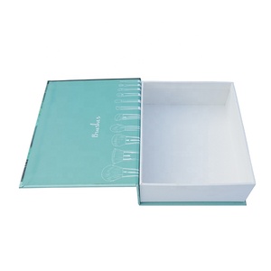 Venta al por mayor <span class=keywords><strong>de</strong></span> lujo cartón magnético <span class=keywords><strong>de</strong></span> regalo sorpresa caja <span class=keywords><strong>de</strong></span> embalaje con forma <span class=keywords><strong>de</strong></span> <span class=keywords><strong>libro</strong></span> - Product Image 1