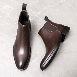Chaussures habillées Oxford rétro décontractées pour hommes, à semelle en cuir, bout rond et dessus en cuir lavé de peau de cheval - Product Image 4