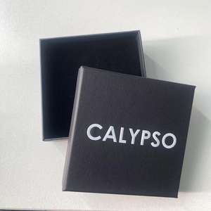 Boîtes cadeaux noires personnalisées avec estampage à chaud blanc pour bijoux, boîtes de parfum de luxe avec votre propre logo - Product Image 2