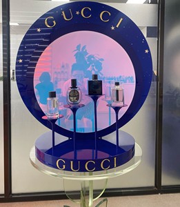 Cửa hàng bán lẻ cửa sổ hiển thị trang trí đạo cụ đạo cụ hiển thị cửa hàng mỹ phẩm đứng cửa sổ hiển thị đạo cụ trực quan bán hàng đạo cụ - Product Image 1