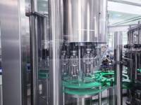Ligne complète automatique de remplissage de jus de raisin en bouteille