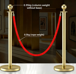 Luckygoods Pali delimitatori dorati con corda in velluto <span class=keywords><strong>rosso</strong></span> per il controllo della folla, ideali per hotel, musei, matrimoni ed eventi - Product Image 1