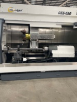 Centre d'usinage composite CNC de type suisse Auto CKX550-2000, fraiseuse et tour
