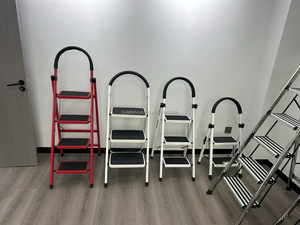 Escabeau de cuisine moderne en aluminium à 2 marches Echelles pliantes d'assemblage portables sans outil pour économiser de l'espace pour la maison/la cuisine/le <span class=keywords><strong>garage</strong></span> - Product Image 4