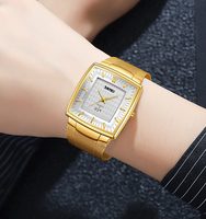 Montre-bracelet minimaliste SKMEI 9311 pour homme avec cadran texturé et calendrier – un accessoire intemporel idéal pour les jeunes garçons, à porter au quotidien au travail