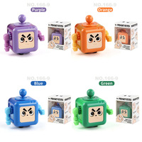 Mainan kubus Fidget Robot Mini lucu kartun mainan sensorik dapat dimainkan 6 sisi Hadiah kubus pereda stres untuk anak-anak dewasa penghilang stres