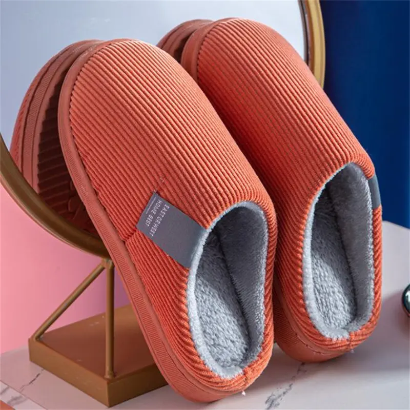 Pantofole morbide economiche di vendita calde personalizzate comode pantofole da camera da letto per interni taglia unica In Stock