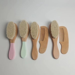 Ensemble de brosses à cheveux en <span class=keywords><strong>bois</strong></span> personnalisées pour bébés, avec coussin et caractéristiques laser, <span class=keywords><strong>peigne</strong></span> à logo privé pour nouveau-nés, usage domestique – Fournisseur d'usine - Product Image 6