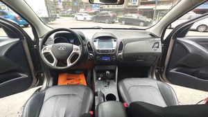 Boîte de vitesses 6AT Hyundai Ix35 2015 2.0L SUV LHD très demandée, faible kilométrage, toit ouvrant, caméra de recul, <span class=keywords><strong>fiable</strong></span>, LCL acceptable, <span class=keywords><strong>voiture</strong></span> d'<span class=keywords><strong>occasion</strong></span> - Product Image 6