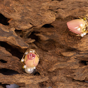 Pendientes de aro chapados en plata con perlas naturales de agua dulce, estilo bohemio, joyería de lujo para mujer, regalo de boda a la moda - Product Image 5