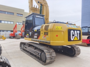 รถขุดตีนตะขาบ CAT 320D มือสอง สภาพเดิม พร้อมบุ้งกี๋ขุด ขายสำหรับงานก่อสร้าง - Product Image 6