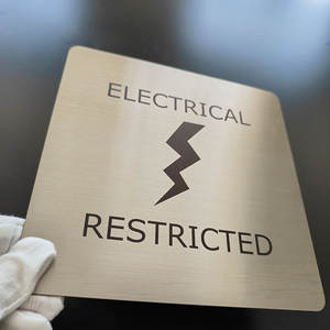 Panneau de sécurité incendie en aluminium argenté métallisé, signalisation personnalisée imprimée UV, « Utiliser les escaliers, pas l'ascenseur », avertissements électriques - Product Image 2