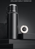 Bouteille d'eau personnalisée portable de grande capacité en acier inoxydable isolée pour le sport et les affaires