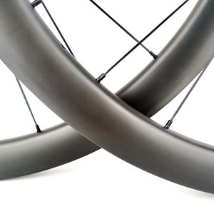 <span class=keywords><strong>Ruedas</strong></span> <span class=keywords><strong>de</strong></span> carbono <span class=keywords><strong>con</strong></span> freno <span class=keywords><strong>de</strong></span> disco para bicicleta <span class=keywords><strong>de</strong></span> <span class=keywords><strong>carretera</strong></span>, juego <span class=keywords><strong>de</strong></span> <span class=keywords><strong>ruedas</strong></span> <span class=keywords><strong>de</strong></span> carbono sin cámara, 700C, 40mm <span class=keywords><strong>de</strong></span> profundidad, 27 <span class=keywords><strong>de</strong></span> ancho, <span class=keywords><strong>con</strong></span> ejes <span class=keywords><strong>de</strong></span> freno <span class=keywords><strong>de</strong></span> disco <span class=keywords><strong>de</strong></span> bloqueo central - Product Image 3