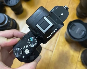 กล้องดิจิตอล Sony A7 R หน้าจอแบบพับได้ ถ่ายภาพต่อเนื่อง 4.0fps I กล้องดิจิตอล A7 R A7 R A7 R - Product Image 2