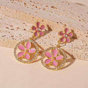 Pendientes de tuerca de flor de lágrima de estilo Retro de moda para mujer, regalo de joyería de aleación de Metal elegante único - Product Image 6