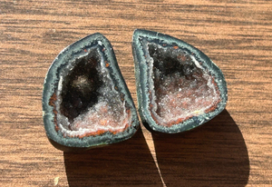Venta al por mayor de alta calidad, gran demanda, par de geodas de ágata natural mini, cuarzo drusa de 20mm, juego a juego CrystalHola Feng Shui - Product Image 4